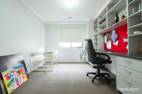 Property photo of 9 McMeeken Way Epsom VIC 3551