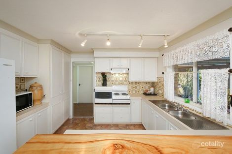 Property photo of 11 Welwyn Grove Point Clare NSW 2250