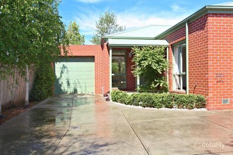 2/8 Carlisle Cres, Hughesdale, VIC 3166