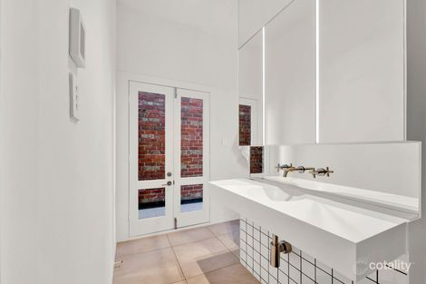 Property photo of 354 Drummond Street Carlton VIC 3053