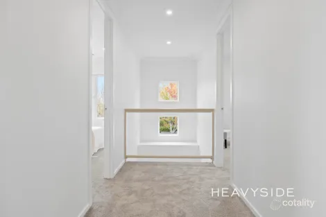 Property photo of 3 Brockhoff Drive Burwood VIC 3125
