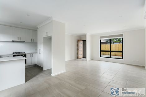 Property photo of 2/21 Wilson Street Rosebud VIC 3939