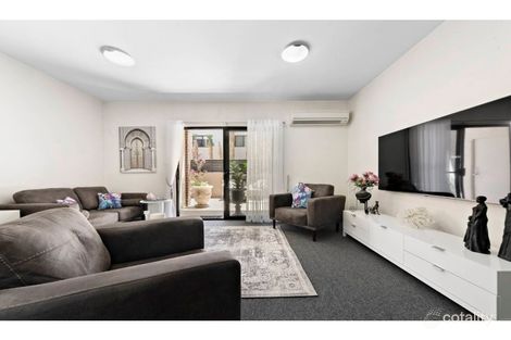 Property photo of 22/6 Gungahlin Place Gungahlin ACT 2912