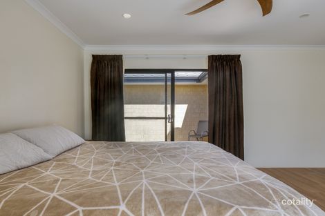 Property photo of 19 Greenslope Drive Bushmead WA 6055