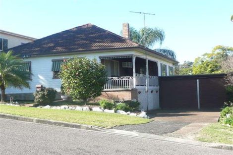 Property photo of 34 Elizabeth Street Fennell Bay NSW 2283
