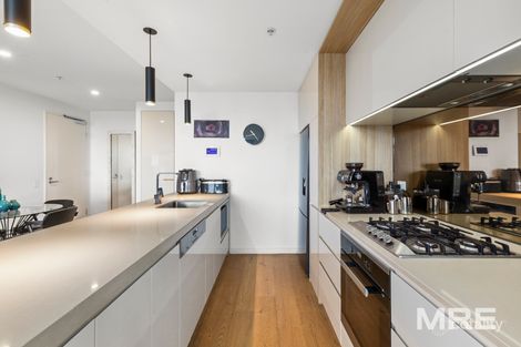 Property photo of 2502/3 Yarra Street South Yarra VIC 3141