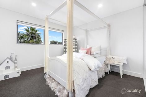 Property photo of 22 Denman Road Georges Hall NSW 2198