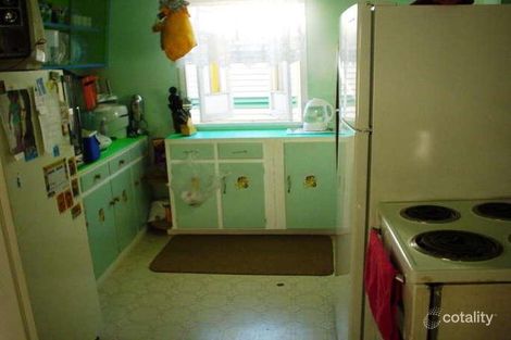 Property photo of 354 East Street Depot Hill QLD 4700