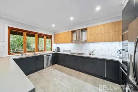 Property photo of 478 Sheffield Road Montrose VIC 3765