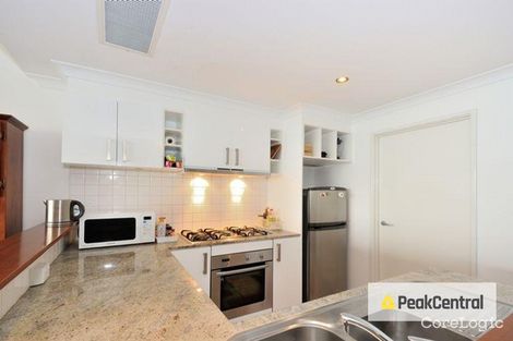 Property photo of 14/43 Rockingham Beach Road Rockingham WA 6168