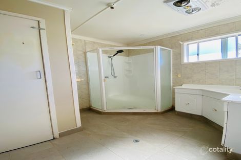 Property photo of 10 Fraser Court Dysart QLD 4745