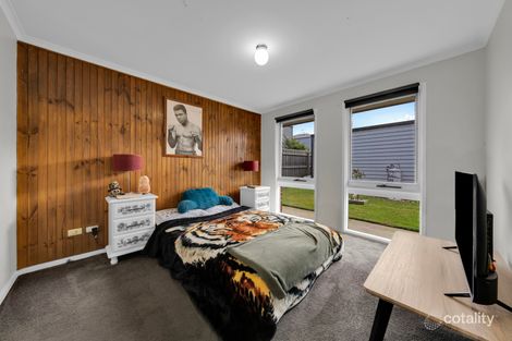 Property photo of 48 Apple Street Pearcedale VIC 3912