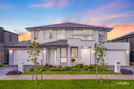 93a/93b Thomas Boulton Cct, Kellyville, NSW 2155