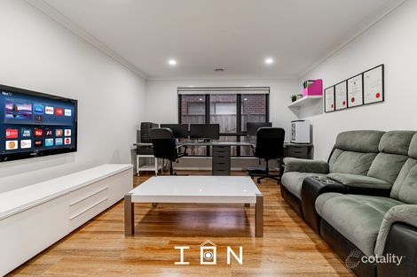 Property photo of 11 Monique Rose Drive Cranbourne West VIC 3977