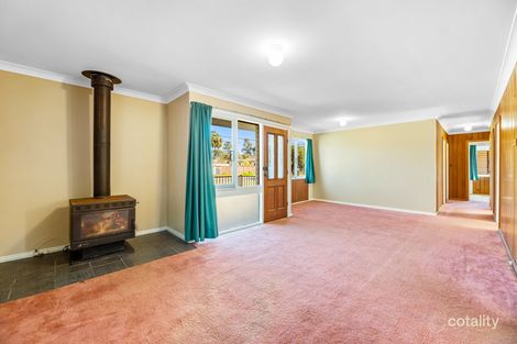 Property photo of 194 Captain Cook Drive Willmot NSW 2770
