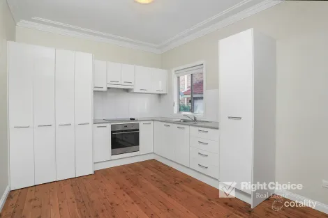 Property photo of 1/38 William Avenue Warilla NSW 2528