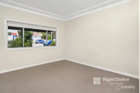 Property photo of 1/38 William Avenue Warilla NSW 2528