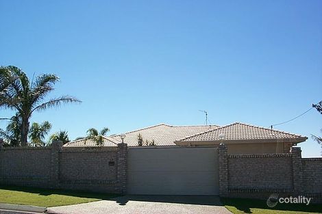 26 Southern Cross Pde, Sunrise Beach, QLD 4567