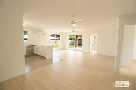Property photo of 23 Durack Place Laidley QLD 4341