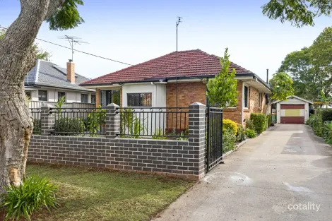 43 Justin St, Harristown, QLD 4350