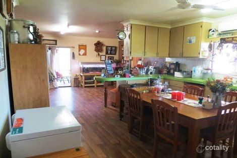 Property photo of 21 Waterview Road Airville QLD 4807