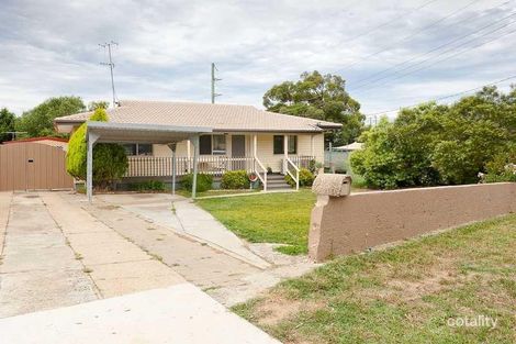 4 Wirilda Cres, Karabar, NSW 2620