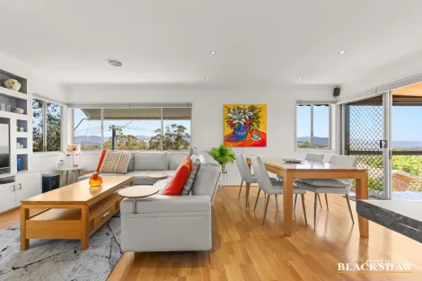 Property photo of 58 Denovan Circuit Calwell ACT 2905