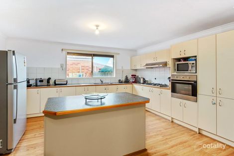 Property photo of 16 Niagara Court Hampton Park VIC 3976