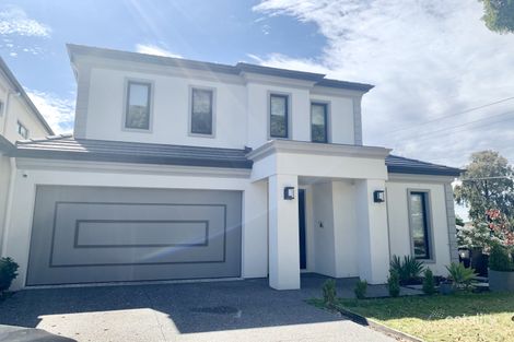 182b Lum Rd, Wheelers Hill, VIC 3150