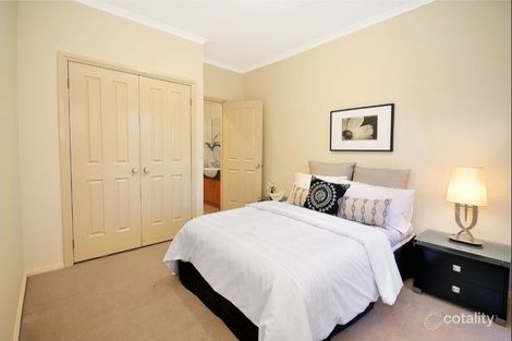 Property photo of 26 Maple Street Mount Waverley VIC 3149