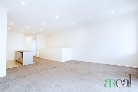 Property photo of 6 Quay Boulevard Werribee South VIC 3030