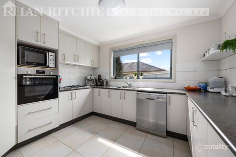 33 Dunne Cres, Thurgoona, NSW 2640