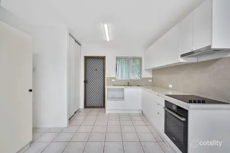 1/75 Boland St, Westcourt, QLD 4870