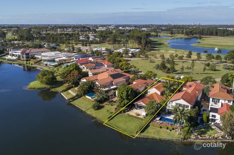 Property photo of 4899 Berkshire Crescent Hope Island QLD 4212