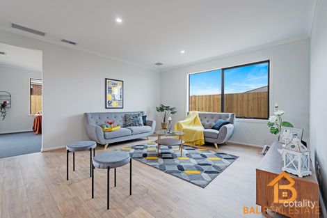 Property photo of 8 Milecastle Street Tarneit VIC 3029