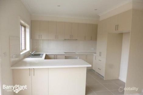 2/56 Ann St, Dandenong, VIC 3175