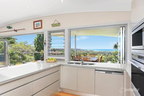 Property photo of 31 Rayner Avenue Narraweena NSW 2099