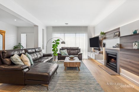 Property photo of 3 Spyglass Close Heatherton VIC 3202