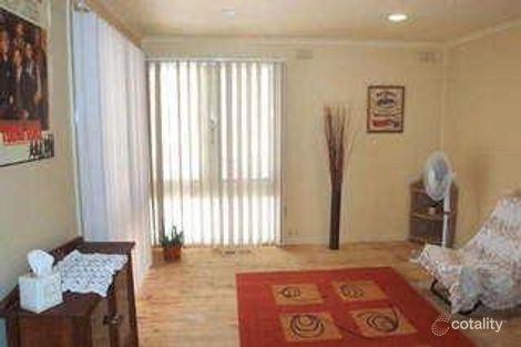 Property photo of 9 Boronia Crescent Karabar NSW 2620