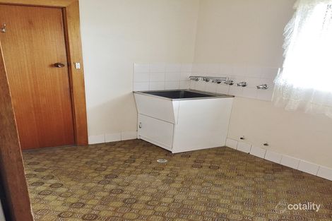 Property photo of 9 Hilltop Drive Loxton SA 5333