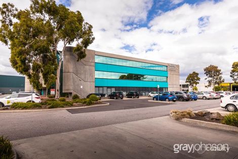 110 Chifley Dr, Preston, VIC 3072