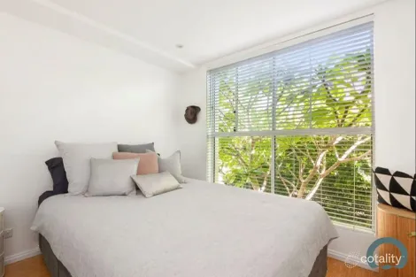 Property photo of 2/3-4 Carousel Close Cromer NSW 2099