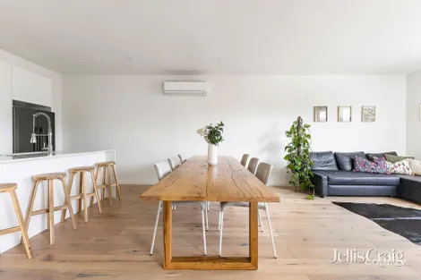 Property photo of 22 Tedesco Circuit Williamstown North VIC 3016