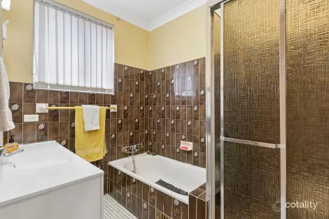 Property photo of 14 Maramba Close Kingsgrove NSW 2208