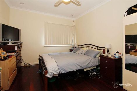 Property photo of 14 Winterfold Road Hilton WA 6163