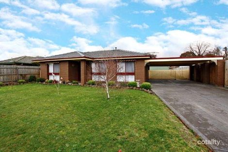 Property photo of 28 Paramount Way Pakenham VIC 3810