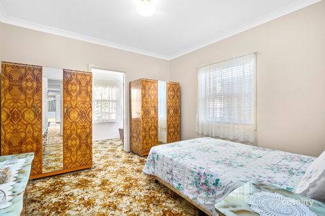 4 Florence St, Towradgi, NSW 2518