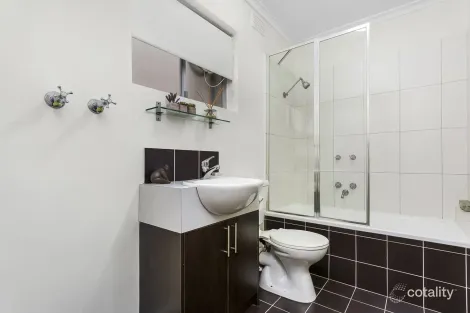 Property photo of 5/2 St Kinnord Street Aberfeldie VIC 3040