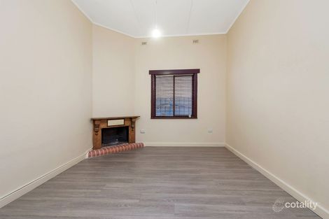 Property photo of 19 Fenden Road Salisbury Plain SA 5109