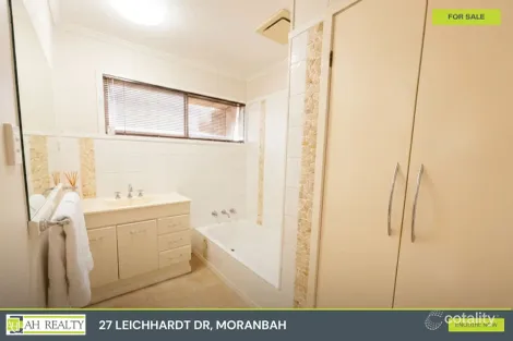 Property photo of 27 Leichhardt Drive Moranbah QLD 4744